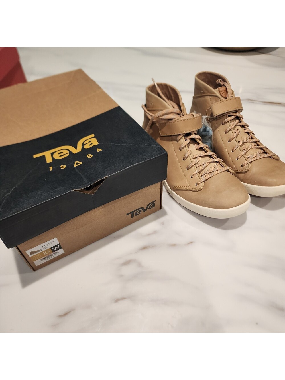 NIB Teva Tan Suede High-Top Lace-Up Sneakers Women’s Size 10